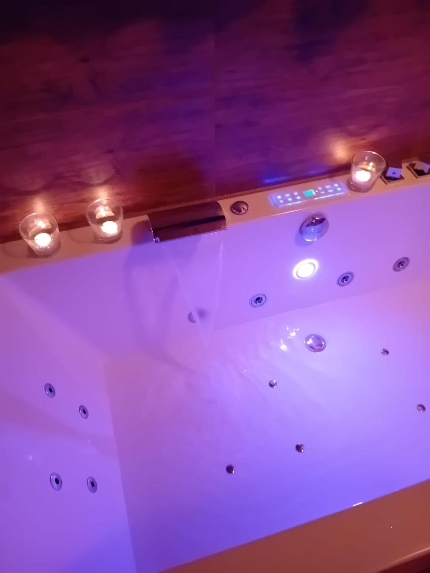 Wellnessoase Mit Sauna Und Whirlpool Inzell Bagian luar foto